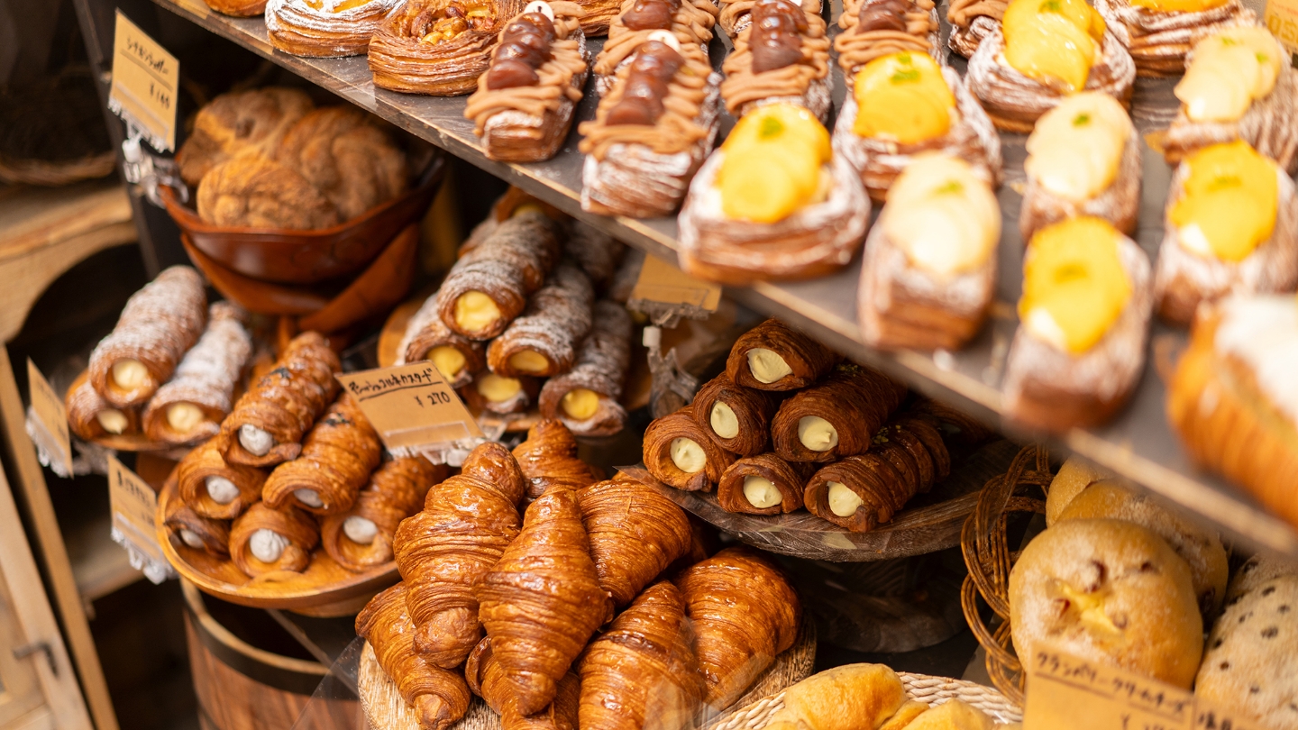 Viennoiserie selfish