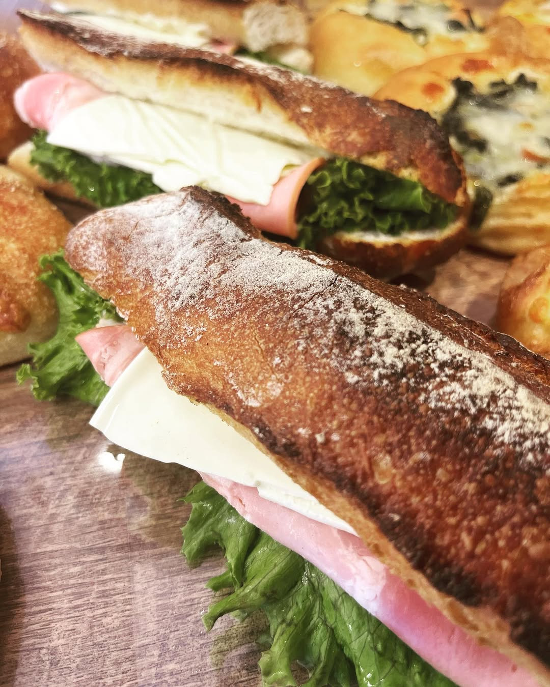 Viennoiserie selfishのパン